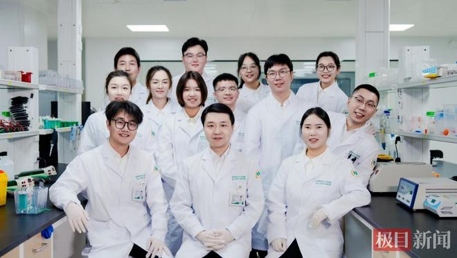 扎根家鄉(xiāng)護(hù)心腦健康！80后教授楊簡(jiǎn)斬獲湖北科技進(jìn)步一等獎(jiǎng)(圖4)